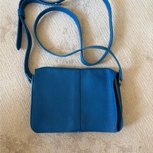 Chic Blue Shoulder Bag